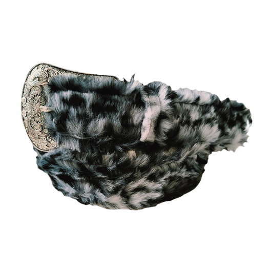 Y2K 雕花帶扣仿皮草腰帶