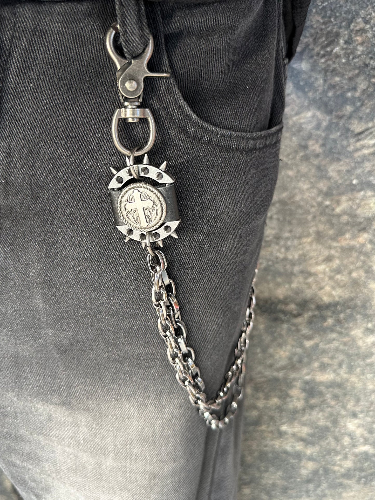 龐克十字架吊墜褲鏈